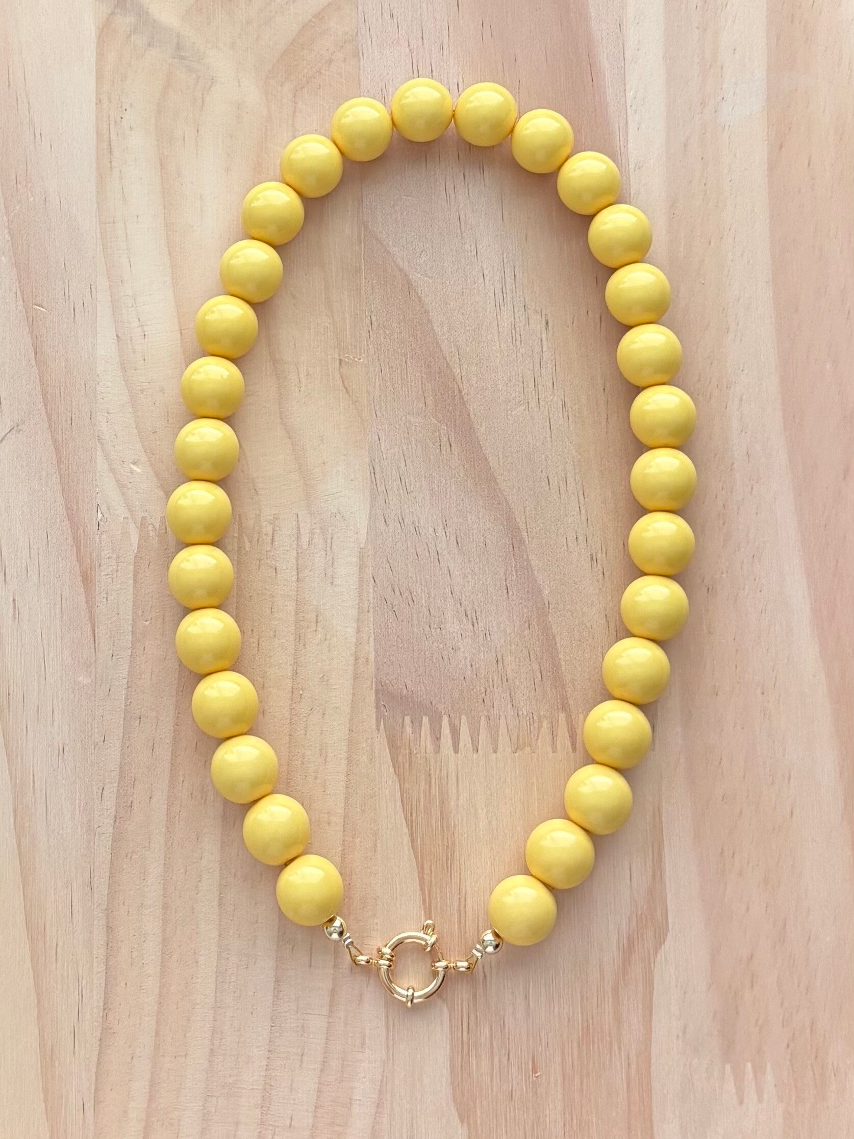 Grote kralenketting Geel