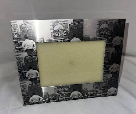 Coca-Cola Frame outside 9.25x7.25- inside 6x4-Preowned $3.00