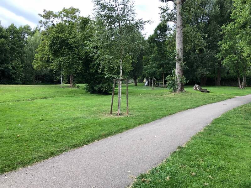 Another view along the trail