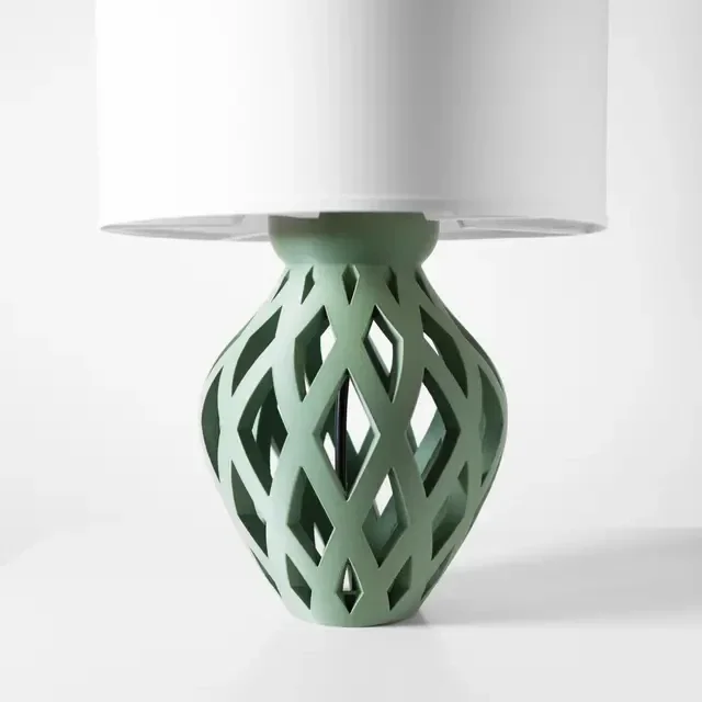 Elegant 3D Printed Geometric Table Lamp