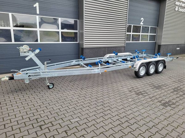 M Vlemmix boottrailer 3500KG 3x 1500kg AS 780x220cm