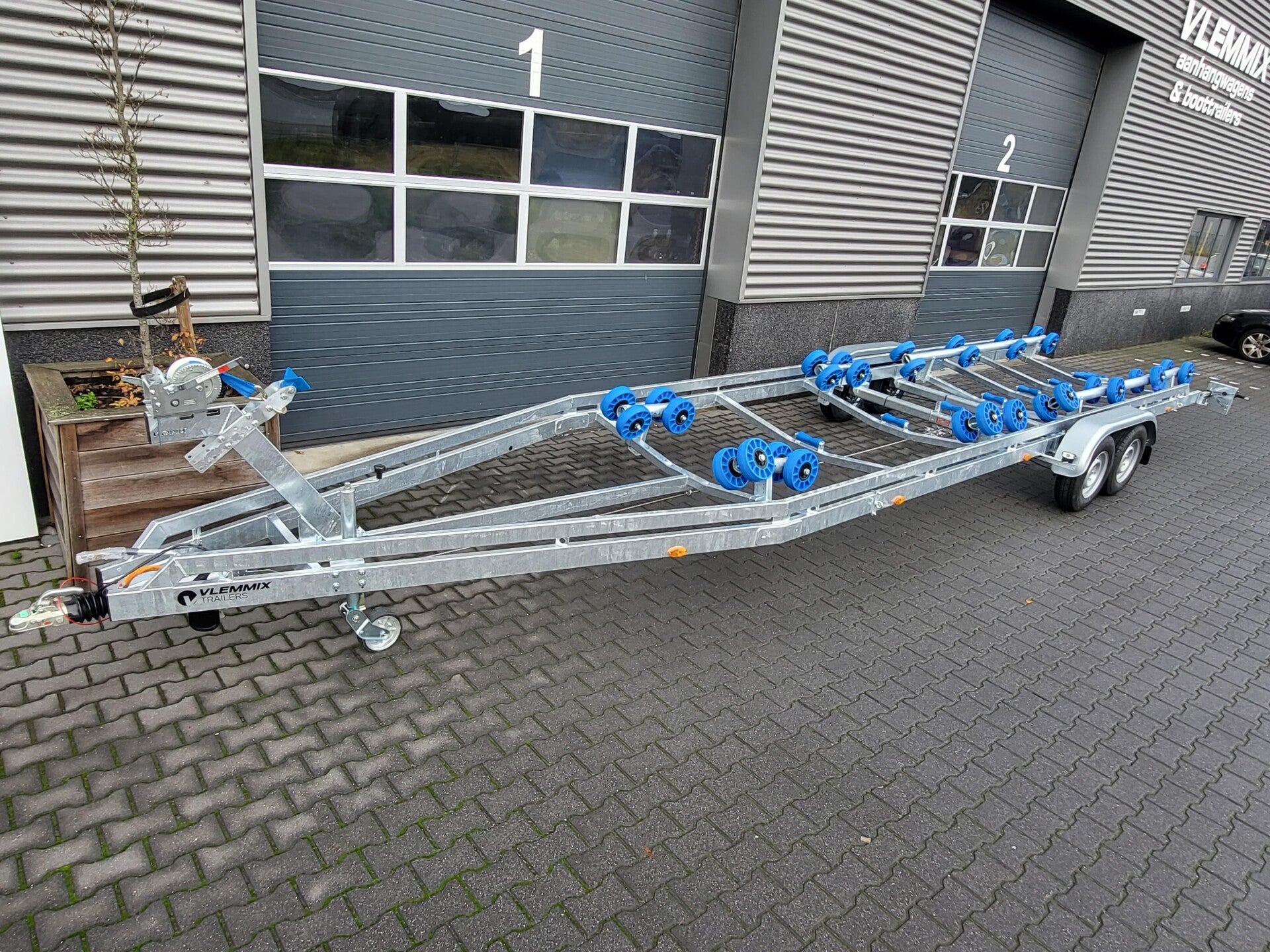 U Vlemmix Flex-Roll trailer 3500KG 2x 1800kg AS 920x255cm