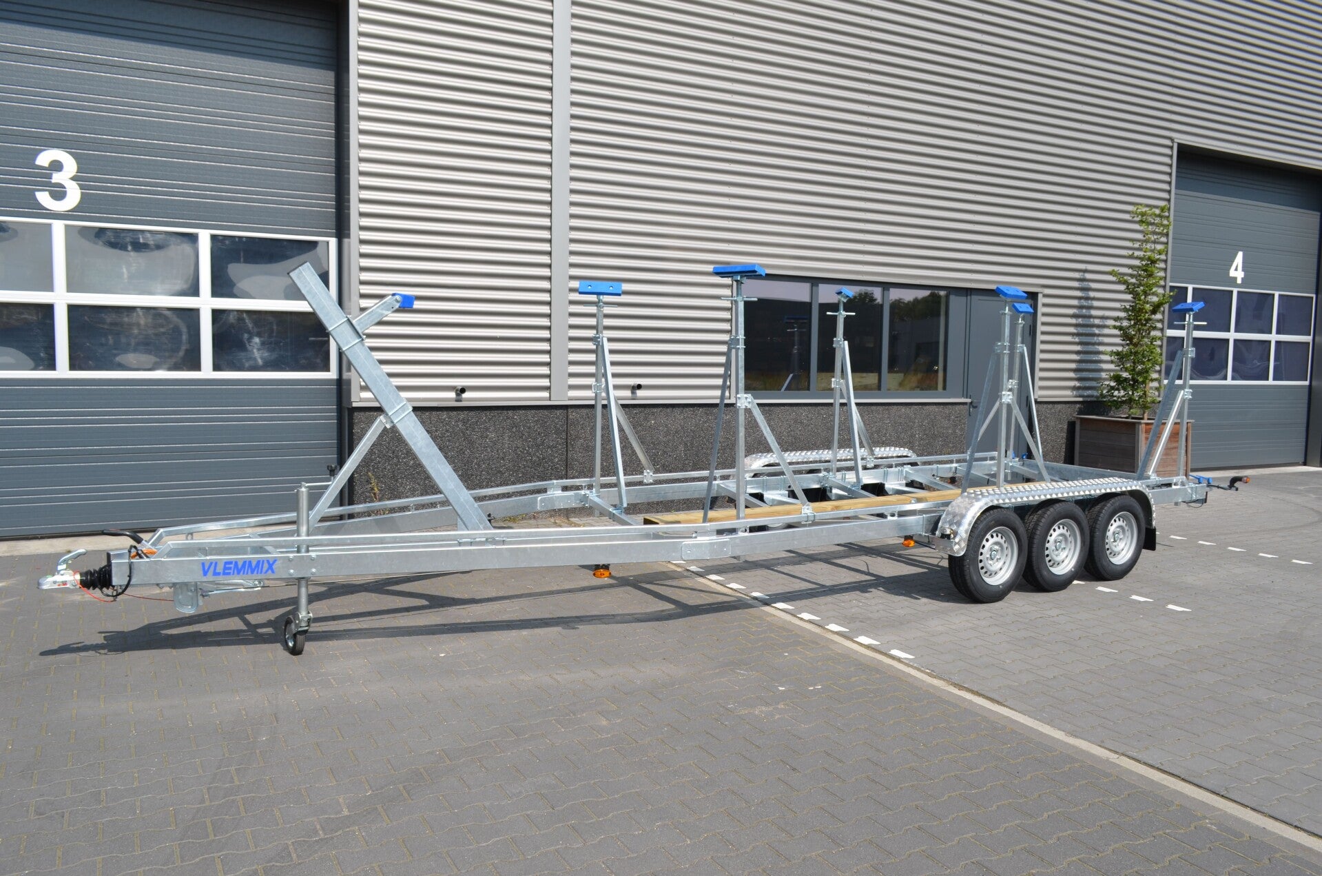 T Vlemmix Zeilboot trailer 3500KG 3x 1800kg AS 840x255cm