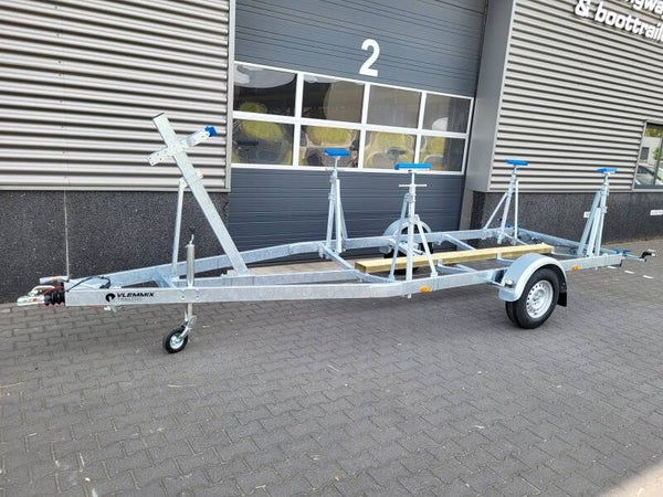 B Vlemmix Zeilboot trailer 1x 1500kg AS 631x220cm