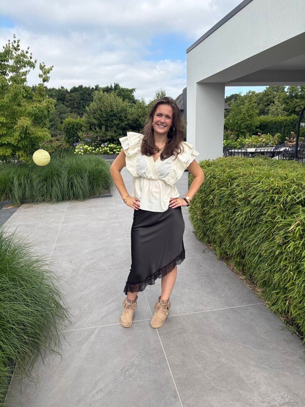 ASYMMETRISCHE ROK MET KANTEN RAND BRUIN