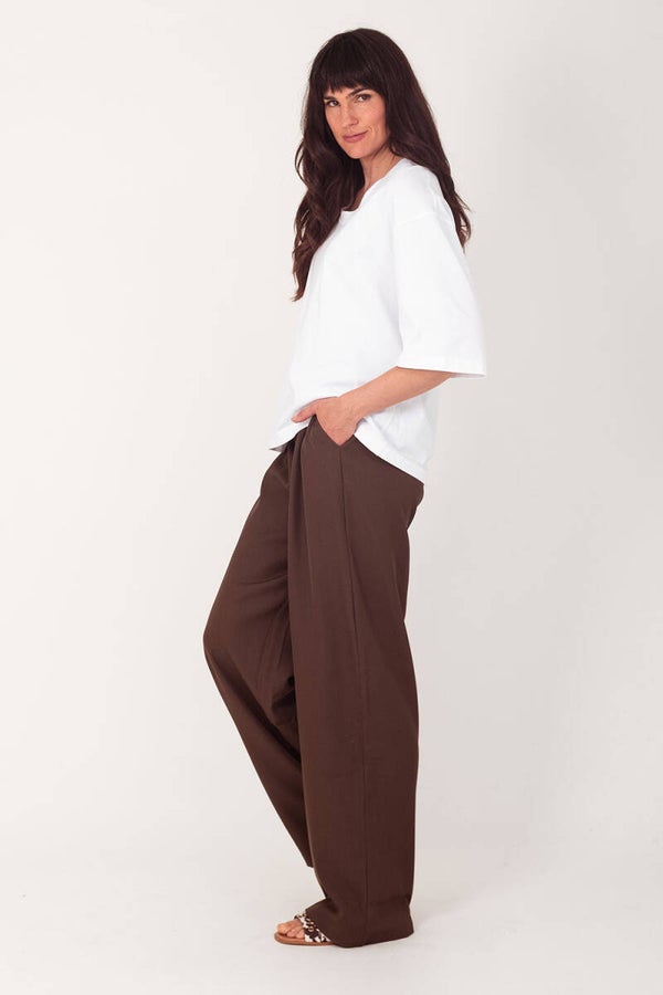 T-SHIRT WIT OVERSIZED