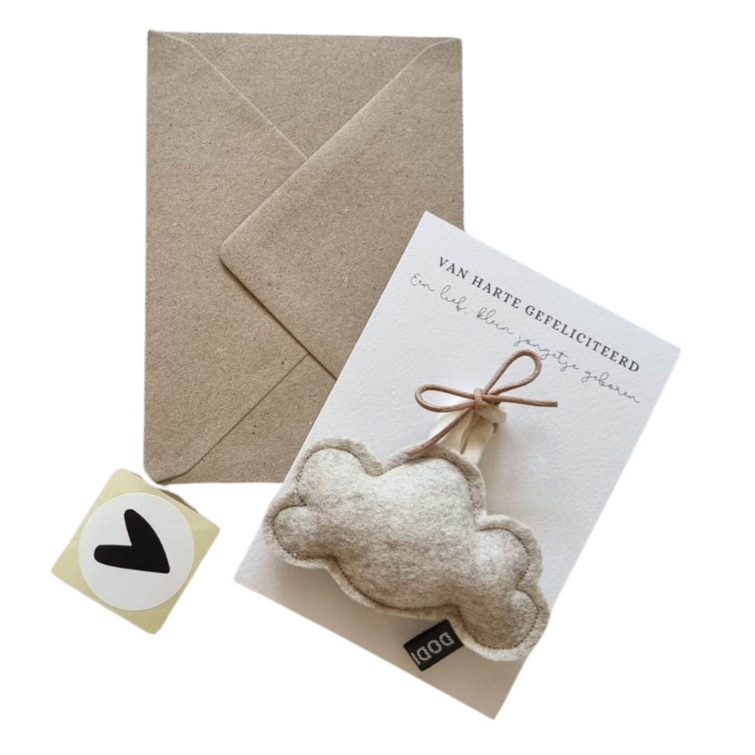 Geurkaart - Lief, klein jongetje geboren - zandkleur wolk