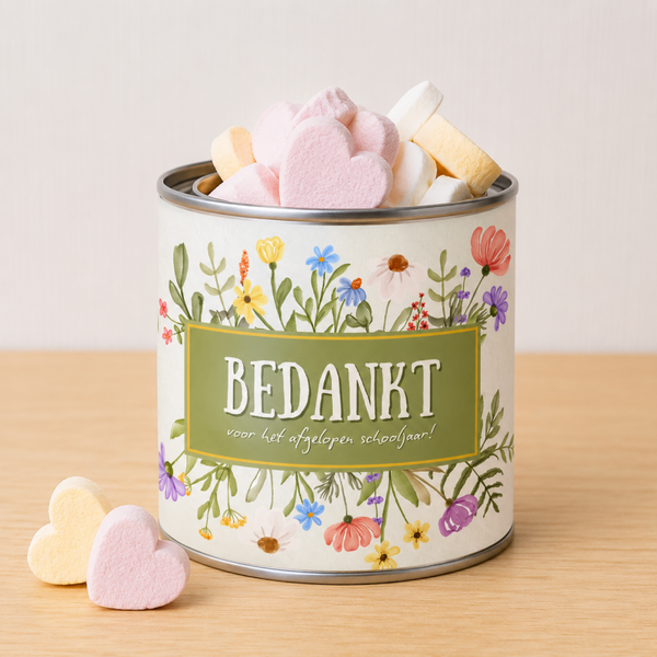 Blikje met snoepjes & wikkel - afgelopen schooljaar bloemen