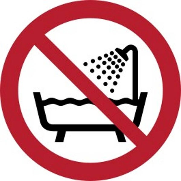 Aufkleber -  P026 Verbot, dieses Gerät  über mit Wasser gefülltem Becken zu benutzen    - ISO DIN 7010 - Verbotszeichen - versch. Größen