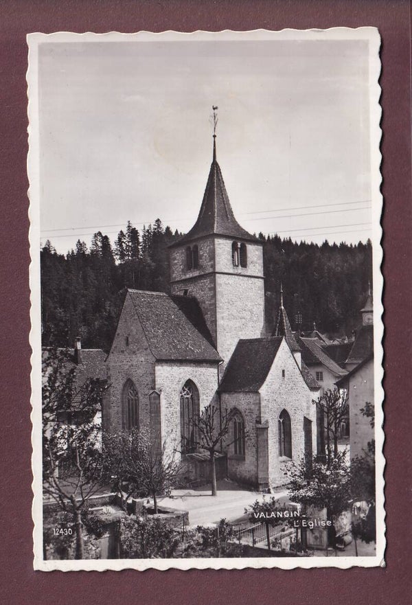 VALANGIN - L'Eglise