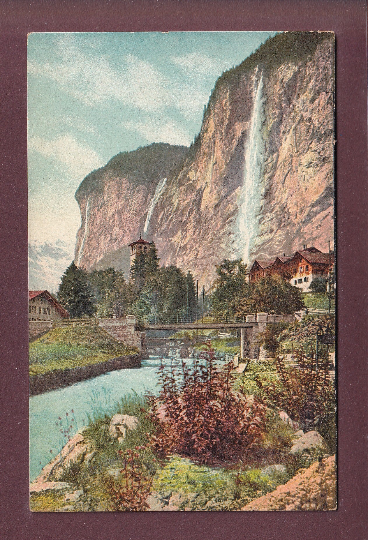LAUTERBRUNNEN - Staubbach