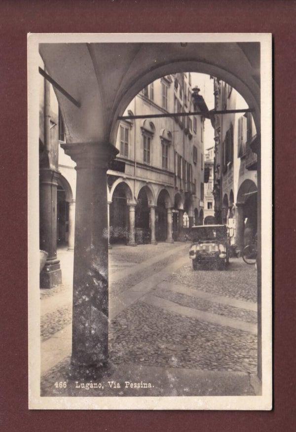 LUGANO - Via Pessina - Auto