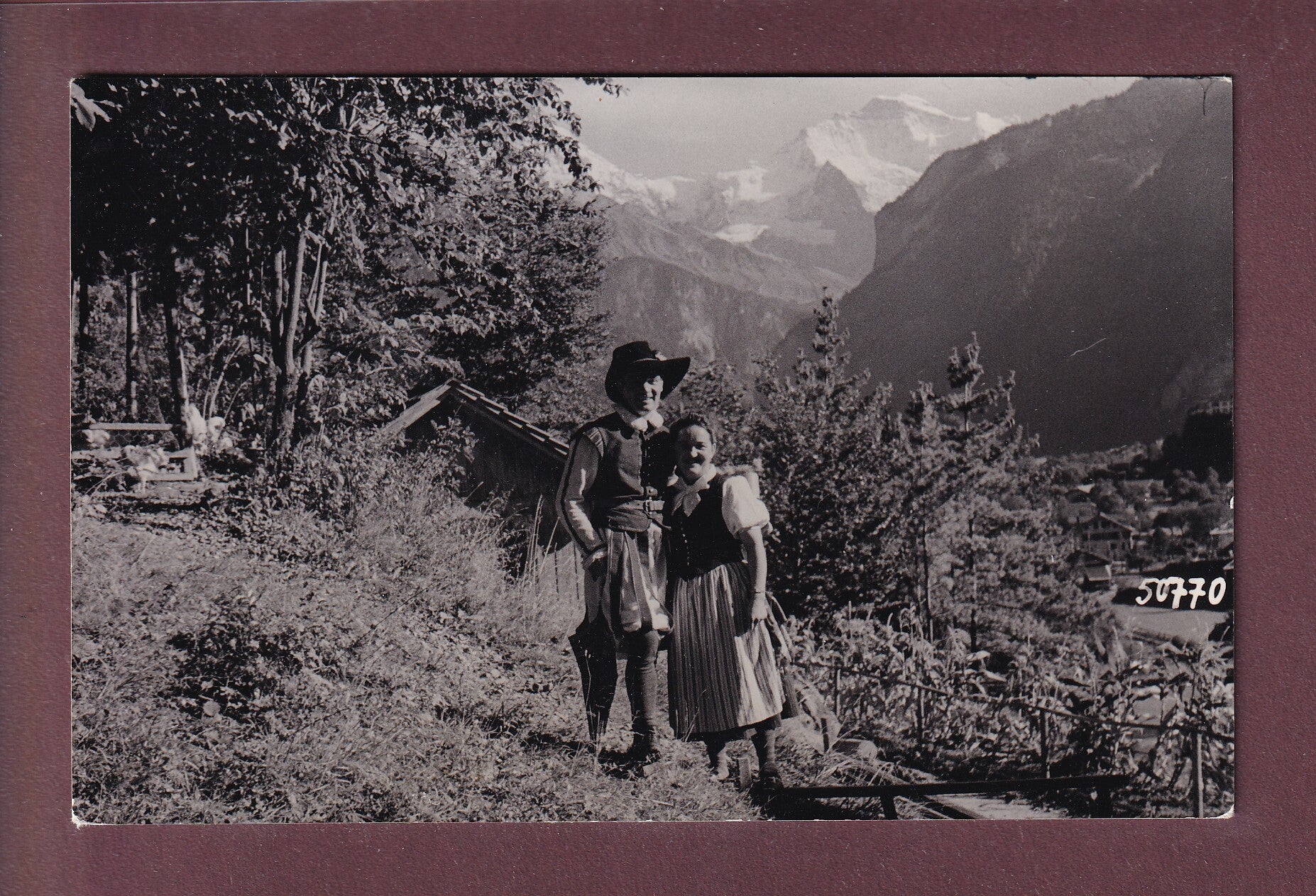 Foto - TRACHT - JUNGFRAU