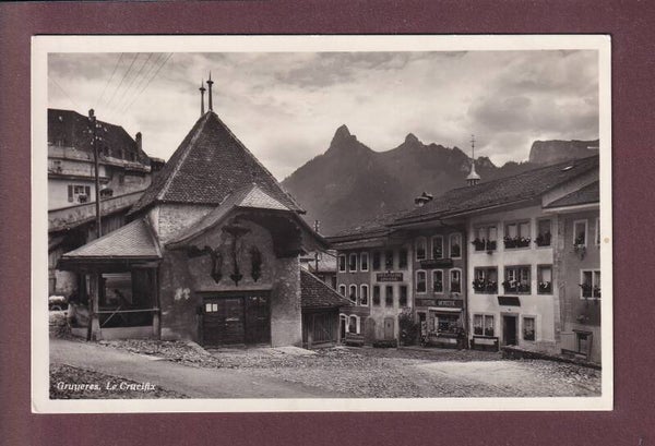 GRUYERES - Le Crucifix