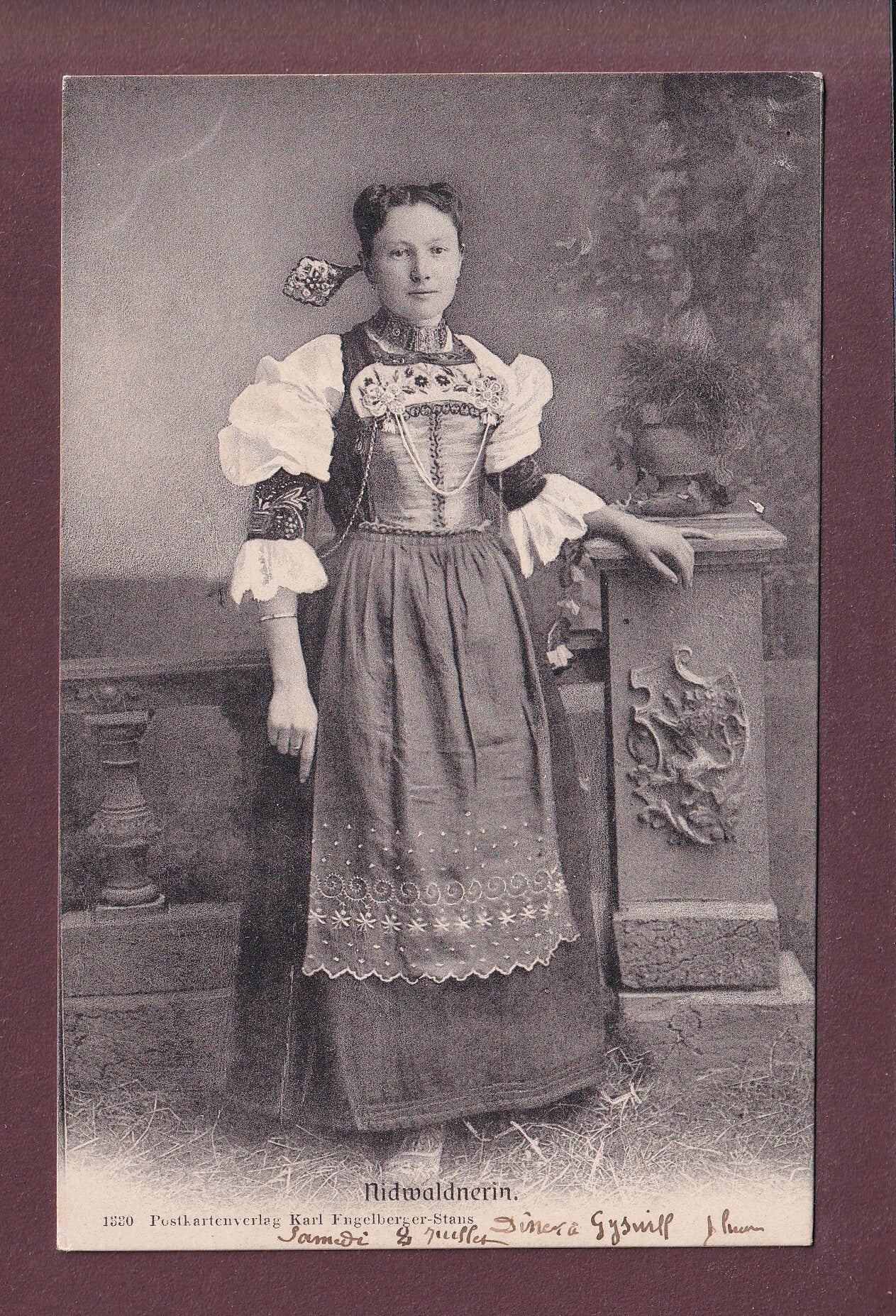 TRACHT - NIDWALD - Nidwaldnerin