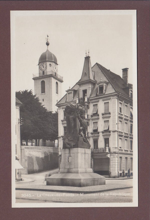 LA CHAUX-DE-FONDS - Monument de la République