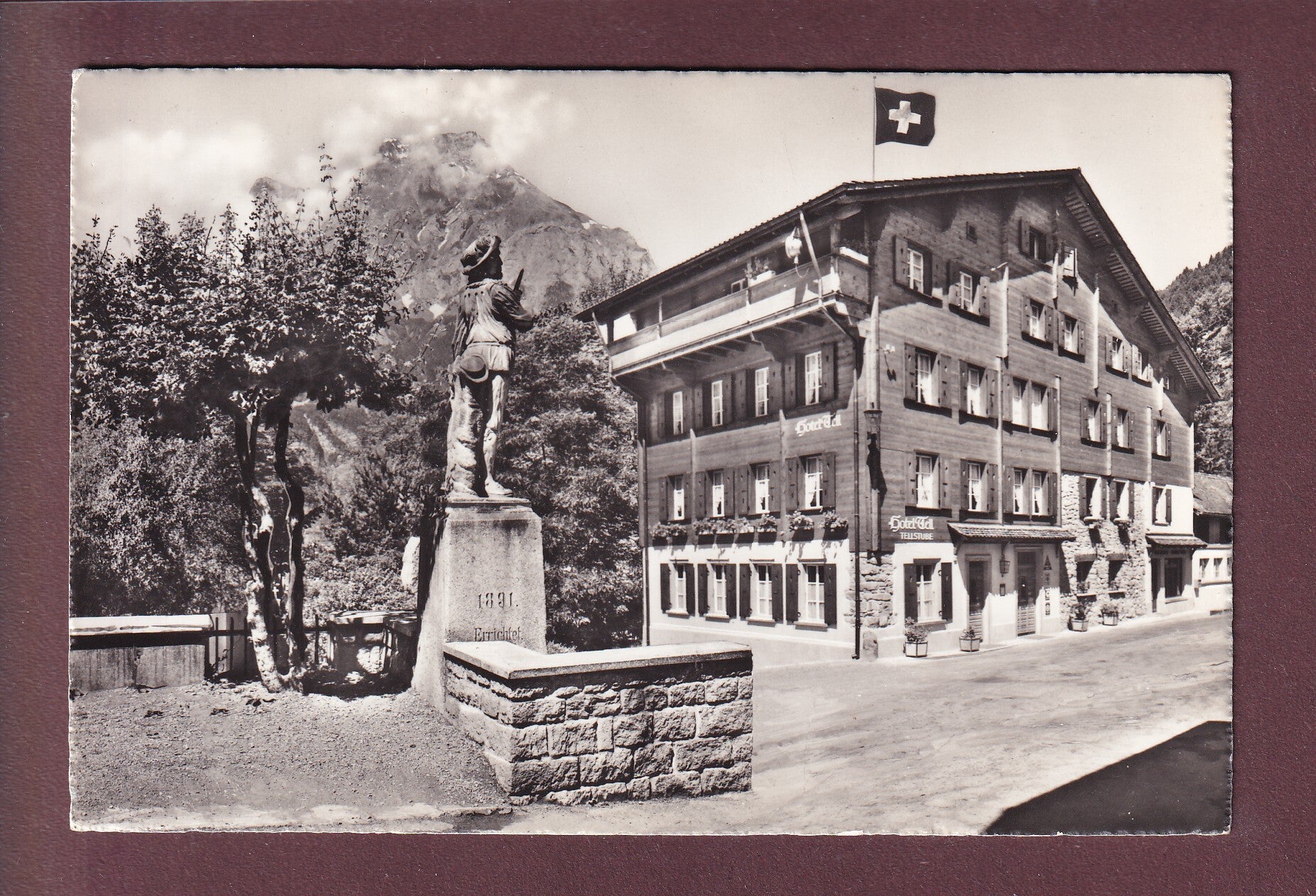 BÜRGLEN - Hotel Tell