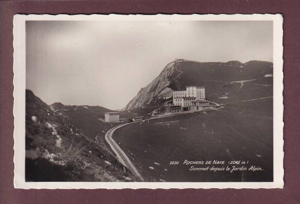ROCHERS DE NAYE depuis le jardin alpin