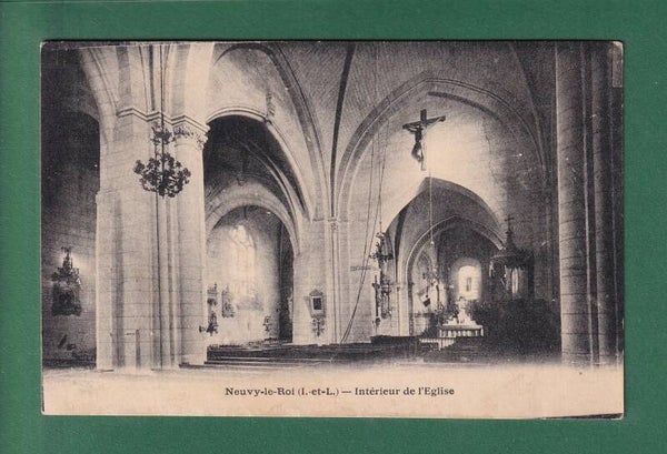 NEUVY-LE-ROI - Intérieur de l'Eglise - 1928