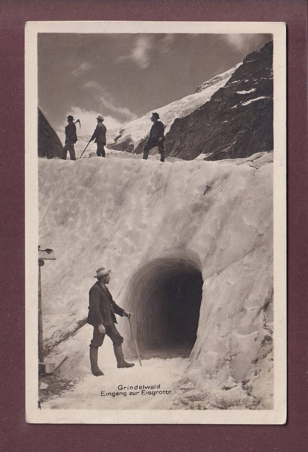 Grindelwald - EISGROTTE - Leute - 1929