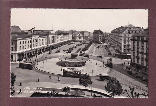 GENEVE - Place et Gare de Cornavin - Tram - 1947