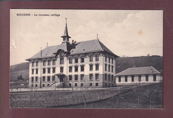 MOUDON - Collège
