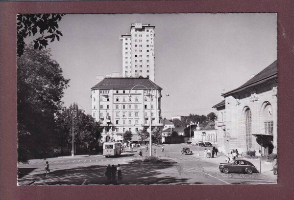 LA CHAUX-DE-FONDS - Place de la Gare