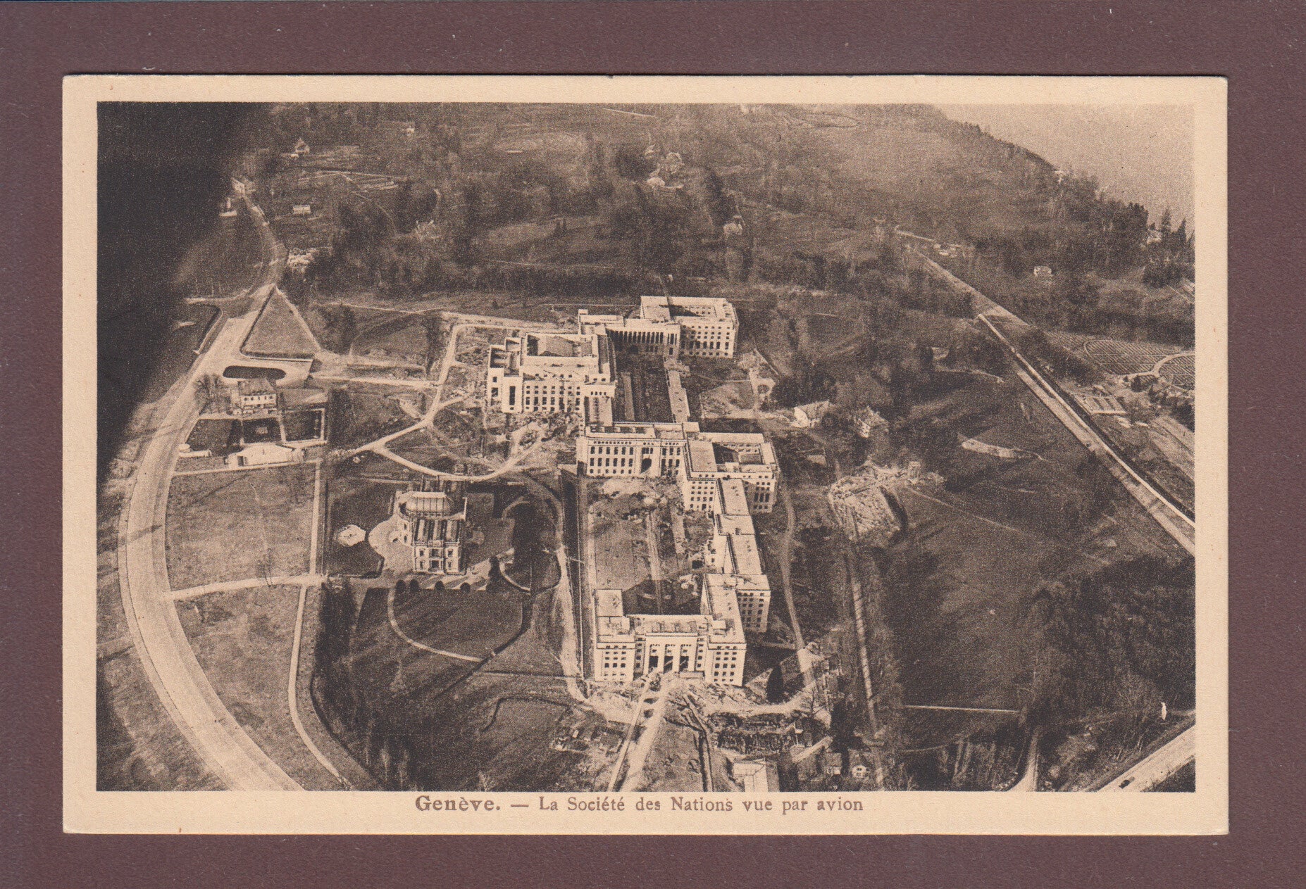GENEVE - Société des Nations par avion