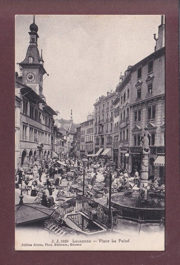 LAUSANNE - Place de la Palud - Marché