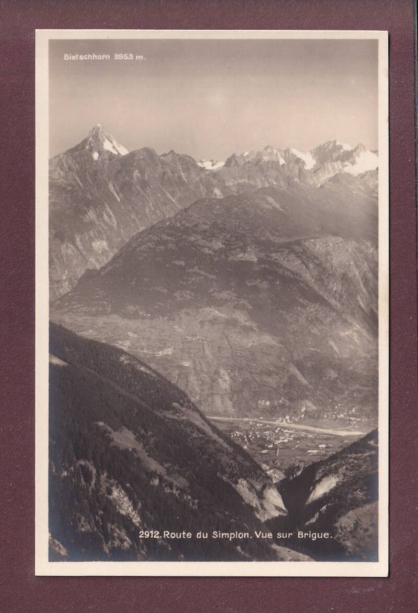 Route du SIMPLON - Vue sur Brigue