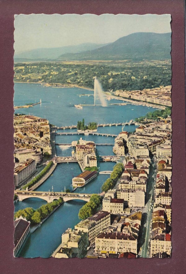 GENEVE - Les ponts et le Jet d'eau
