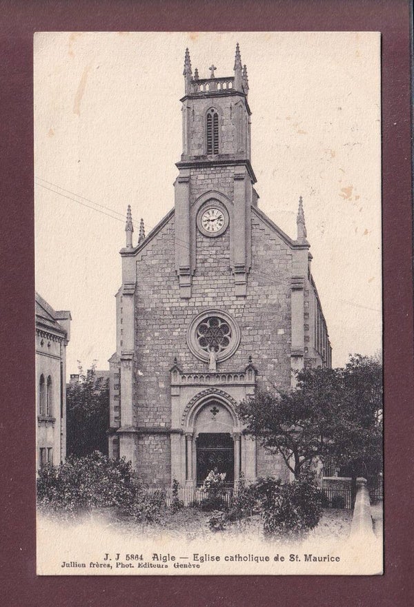 AIGLE - Eglise St. Maurice - 1911 // pli et pli d'angle //