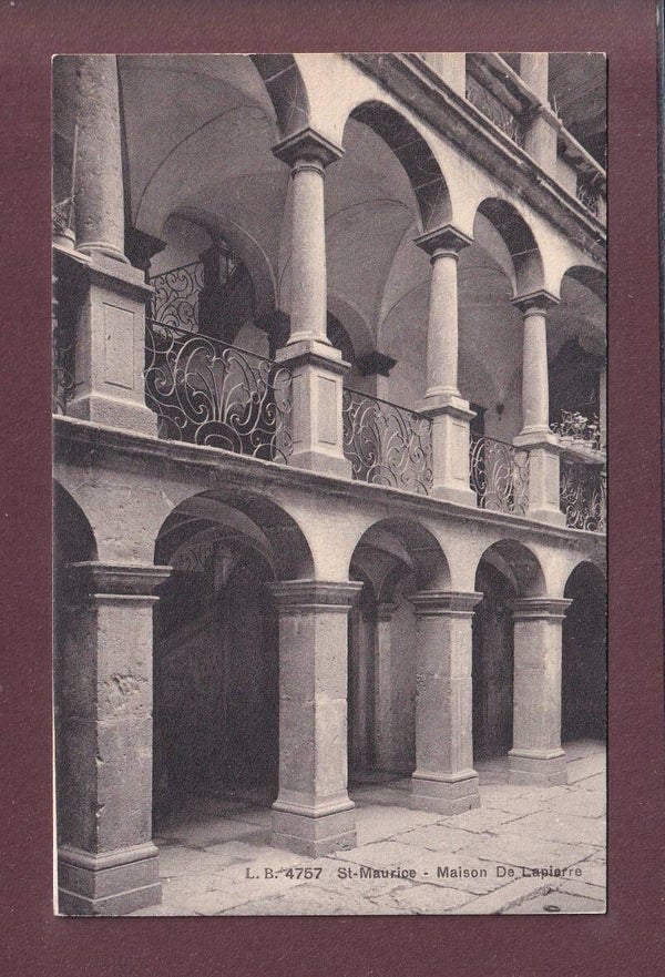 ST. MAURICE - Maison De Lapierre
