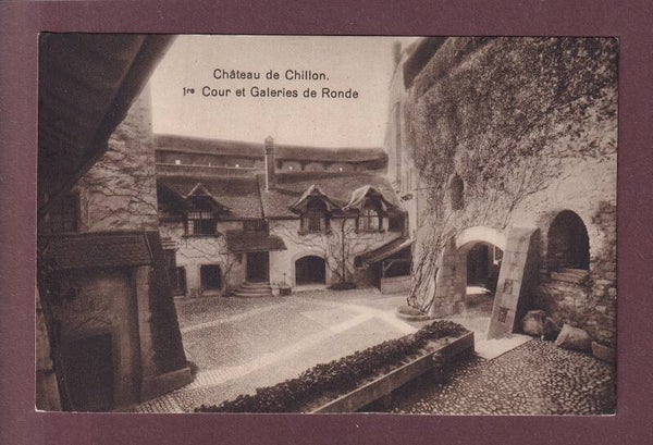 Château de CHILLON - 1ère cour - Galeries rondes