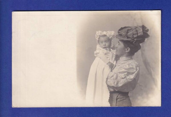 ENFANT - Photo avec maman