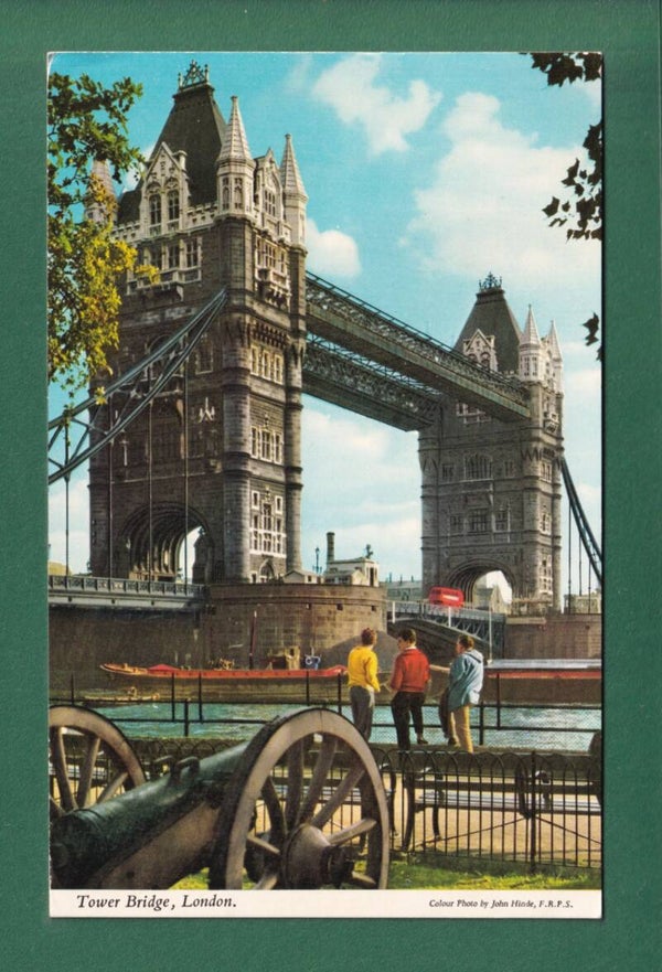 LONDON - Tower Bridge - 1973