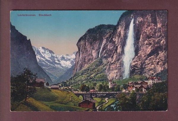 LAUTERBRUNNEN - Staubbach