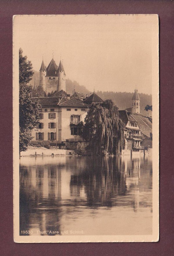 THUN - Aare und Schloss