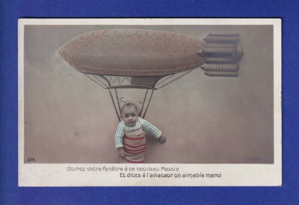 ENFANT - Bébé à dirigeable