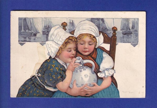 ENFANT - 2 jeunes filles en costume folklorique - Carte gauffrée