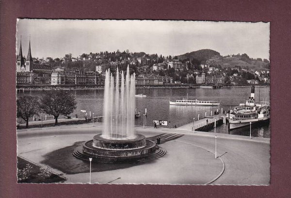 LUZERN - Wagenbachbrunnen - Schiffe