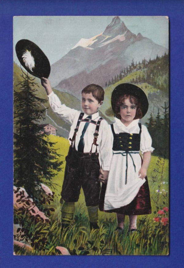 ENFANT - Joli petit couple à la montagne