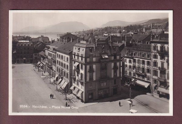 NEUCHÂTEL - Place Numa Droz