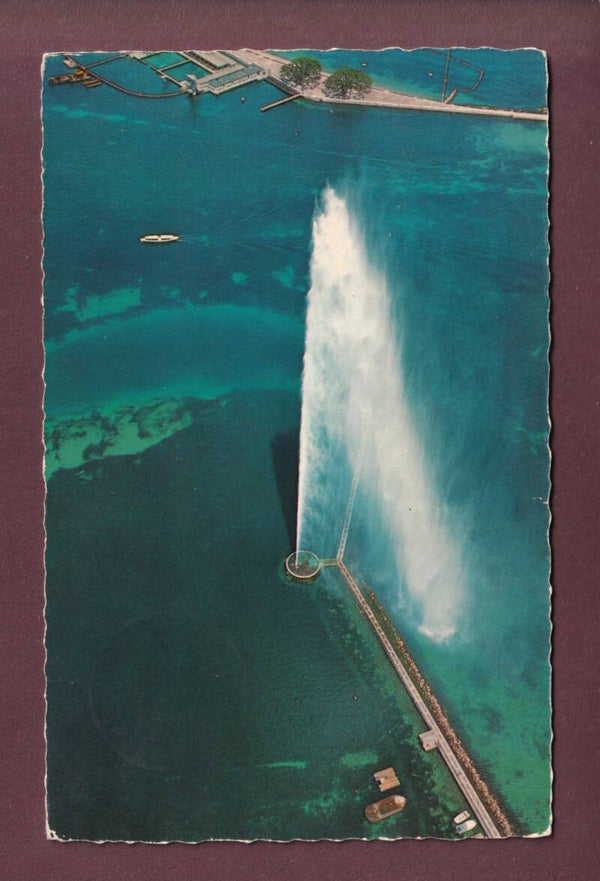 GENEVE - Vue aérienne du Jet d'Eau - 1972