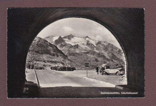 SUSTEN - Passhöhe - Scheiteltunnel - Auto