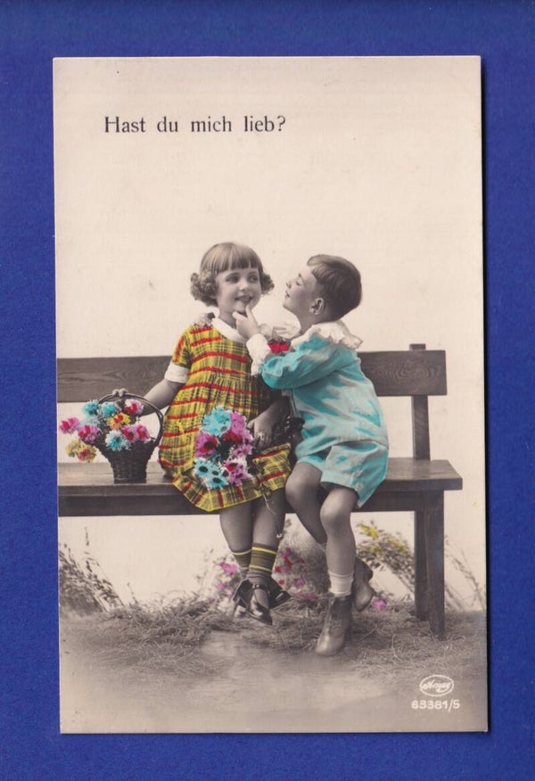 ENFANT - Joli petit couple - Hast du mich lieb ?