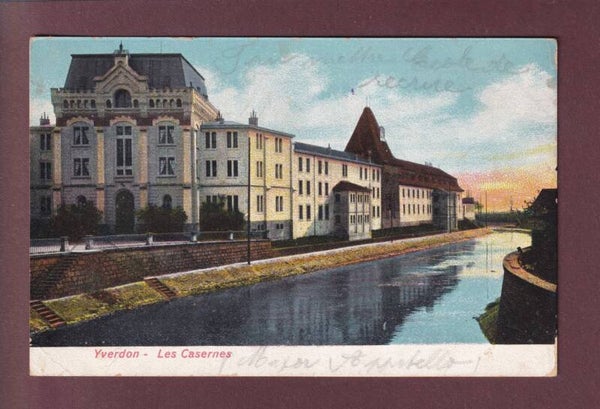 YVERDON - Les Casernes - 1910 // pli d'angle //