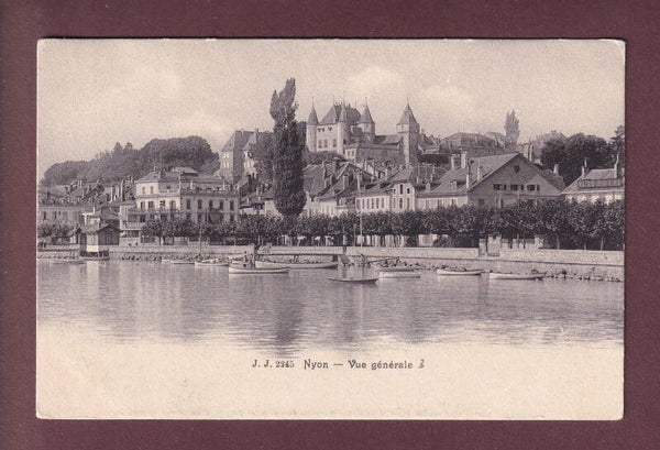 NYON depuis le lac