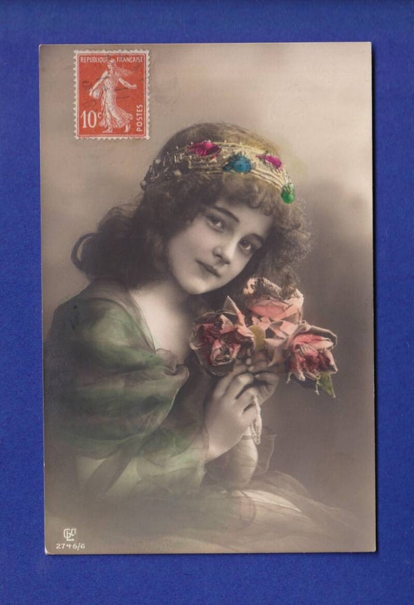 ENFANT - Portrait de jeune fille