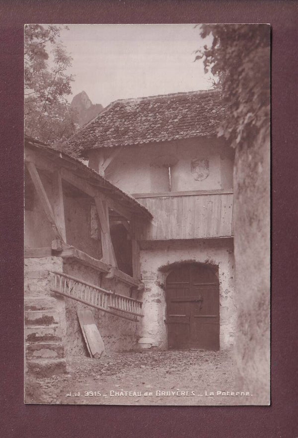 Château de GRUYERES - La Poterne